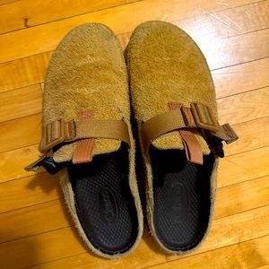 Women’s Chaco Paonia Clogs